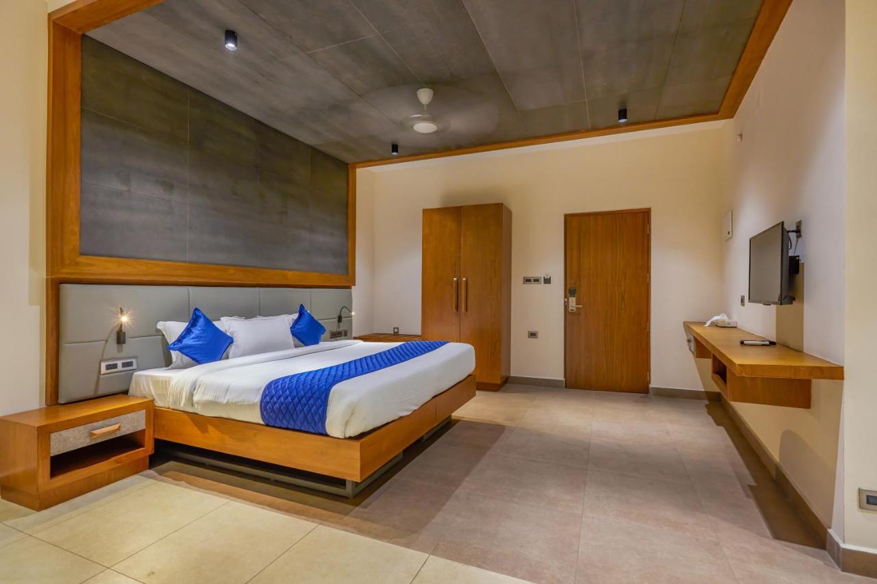 Hotel Cason International Kondotty Ngoại thất bức ảnh